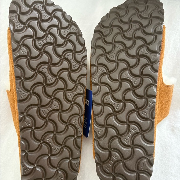 Birkenstock Arizona Fur Sandals - Picture 4 of 4